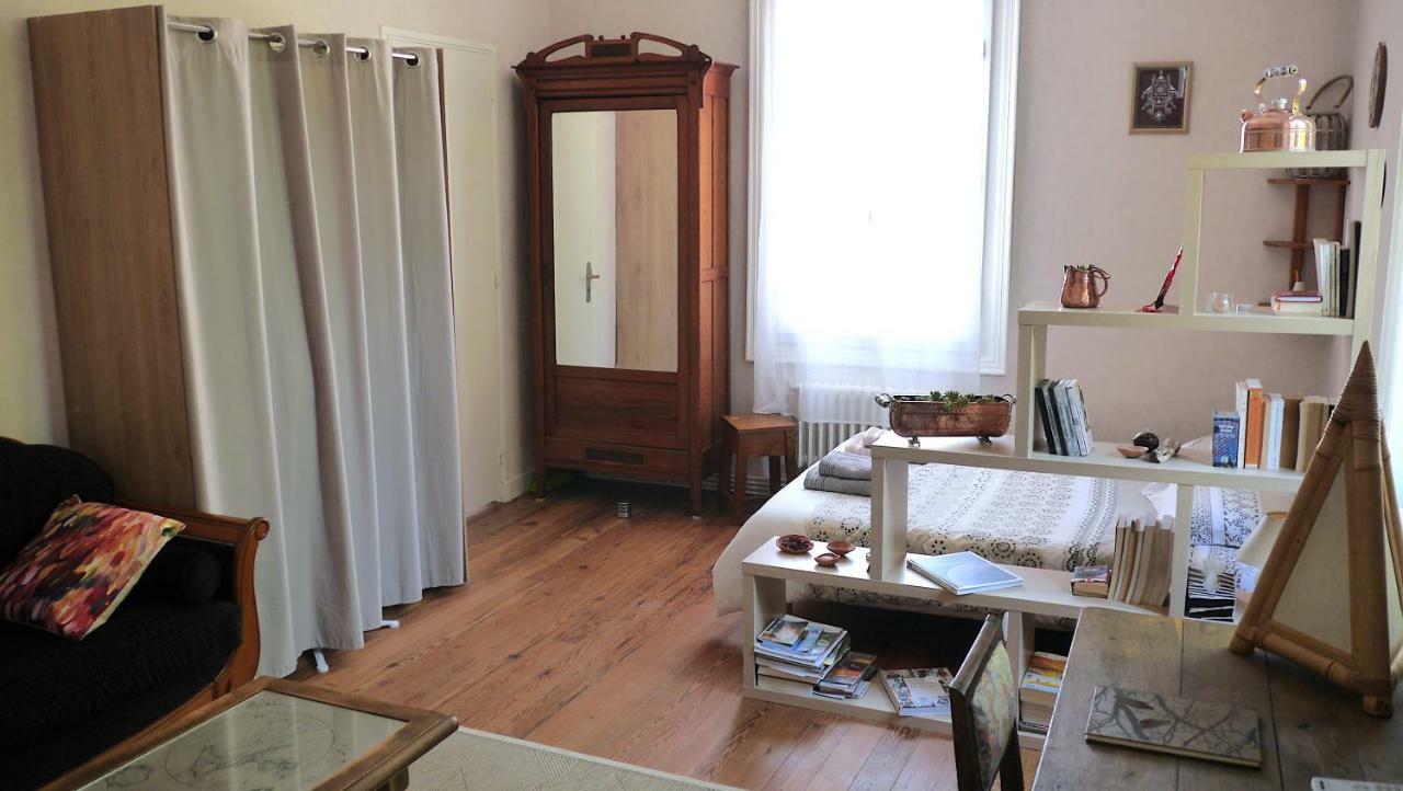 Joli Appartement Vue Sur L'Eglise Périgueux Eksteriør billede